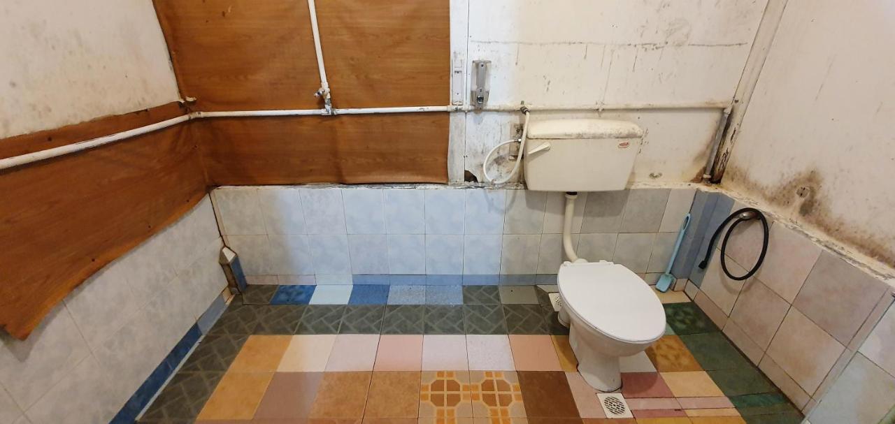 Chalet Kampong Semawar Kuala Kangsar Ngoại thất bức ảnh
