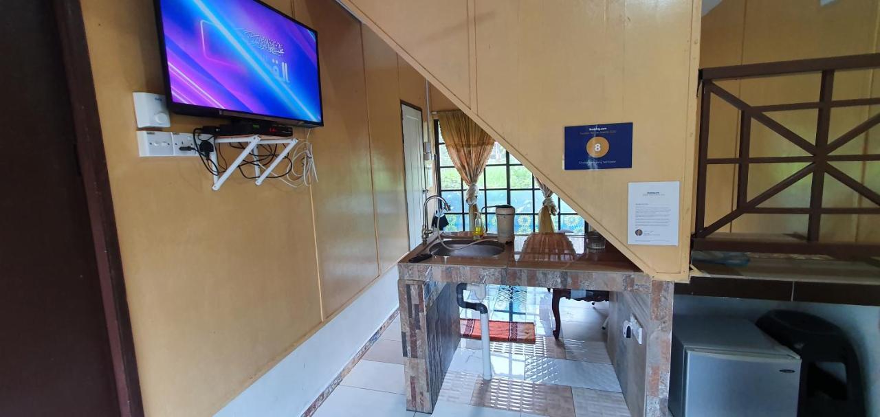 Chalet Kampong Semawar Kuala Kangsar Ngoại thất bức ảnh