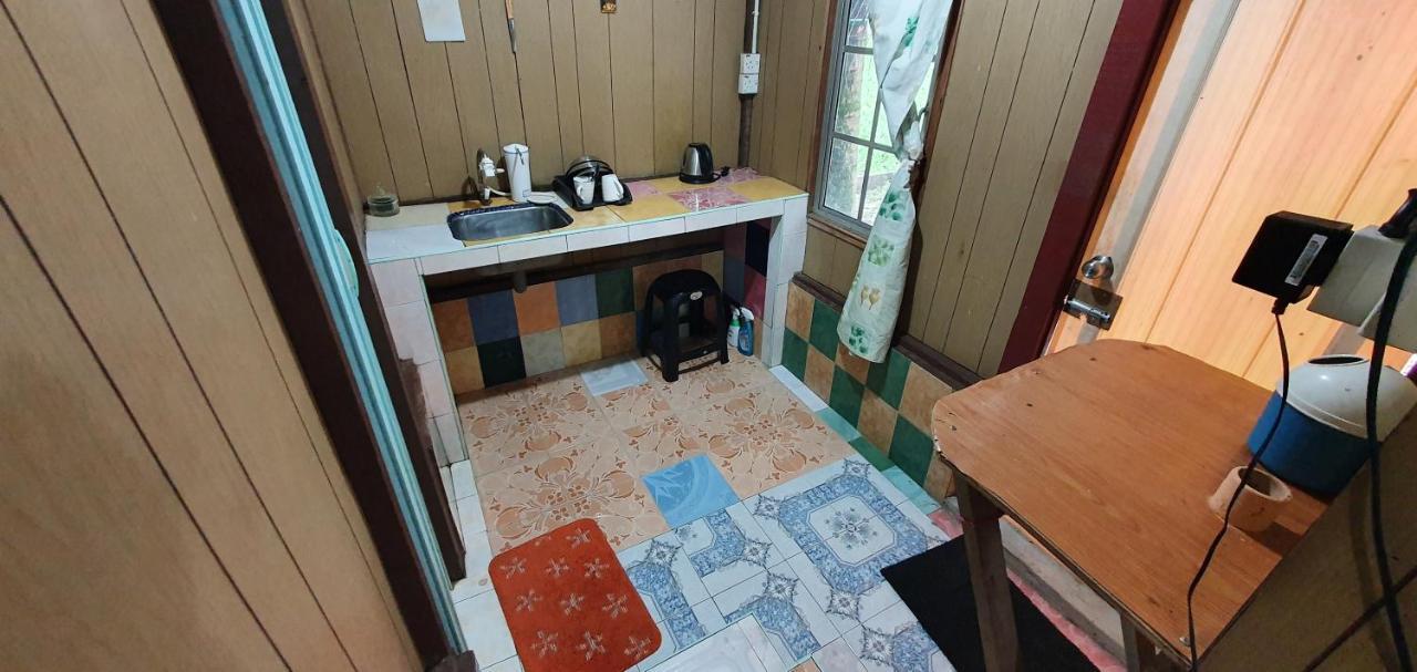 Chalet Kampong Semawar Kuala Kangsar Ngoại thất bức ảnh