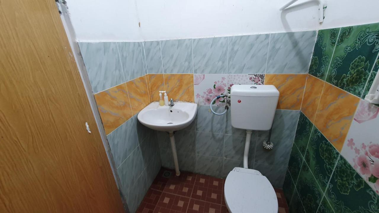 Chalet Kampong Semawar Kuala Kangsar Ngoại thất bức ảnh