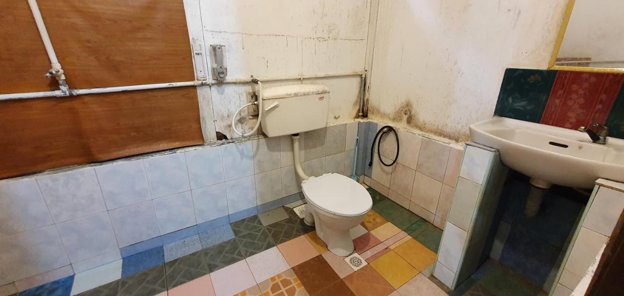 Chalet Kampong Semawar Kuala Kangsar Ngoại thất bức ảnh
