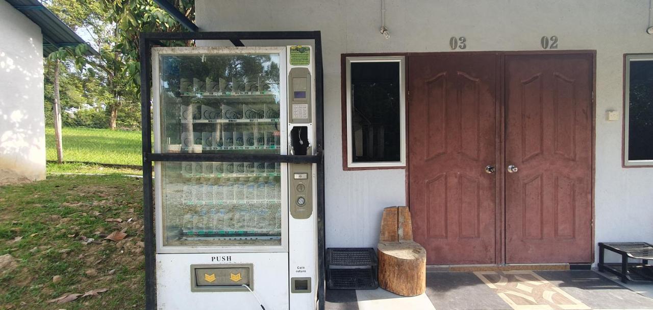 Chalet Kampong Semawar Kuala Kangsar Ngoại thất bức ảnh