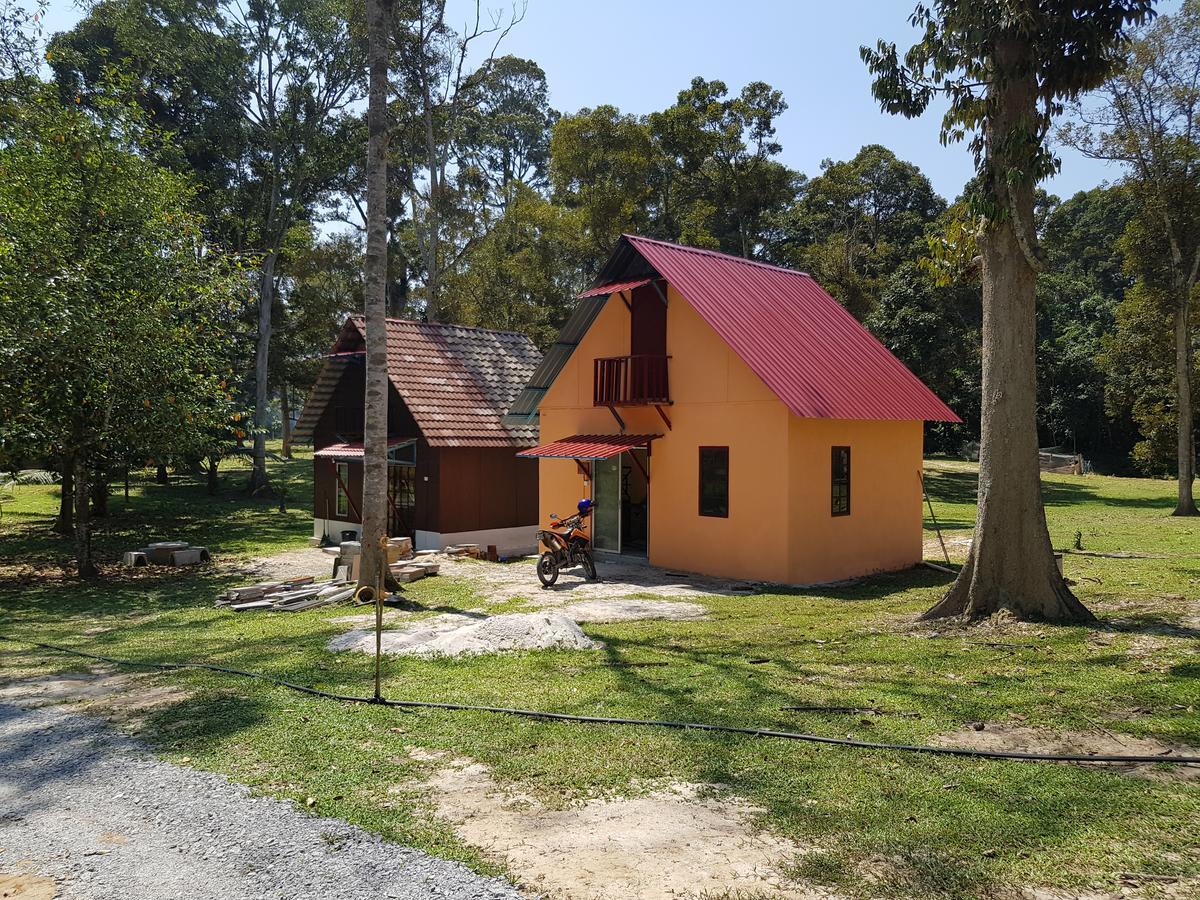 Chalet Kampong Semawar Kuala Kangsar Ngoại thất bức ảnh